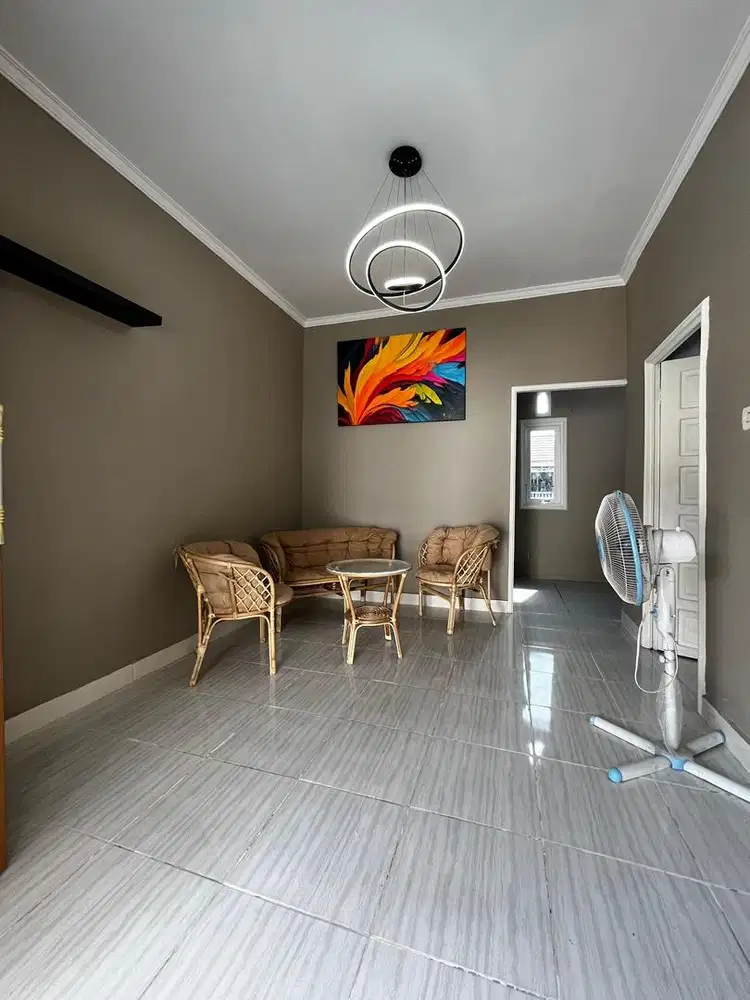 Disewakan rumah beserta perabotan / kos kosan  lengkap