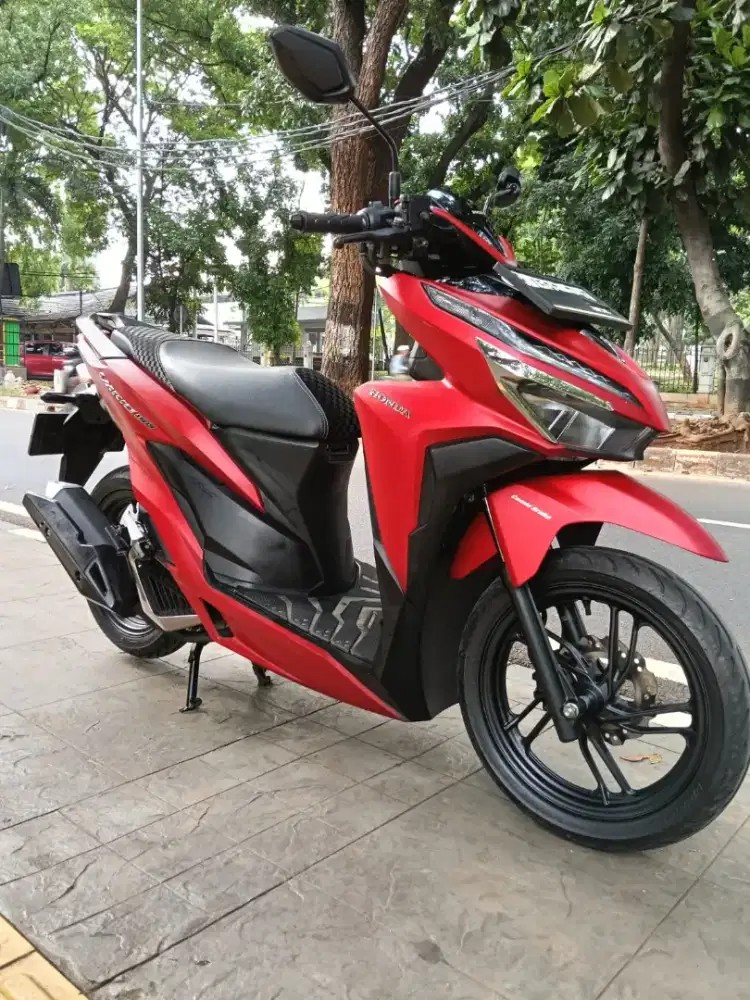 DIJUAL CASH HONDA VARIO KEYLLES 150 THN 2018 PAJAK IDUP