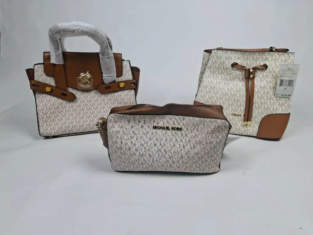 TAS DAN DOMPET BERBAGAI MEREK, JENIS, UKURAN, DLL