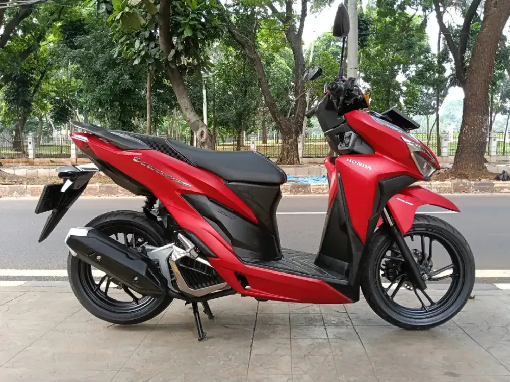 DIJUAL CASH HONDA VARIO KEYLLES 150 THN 2018 PAJAK IDUP SIAP PAKAI