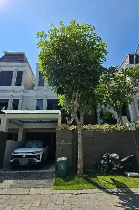 DIJUAL RUMAH THE GRAND KENJERAN PINEWOOD - SEMI FURNISHED