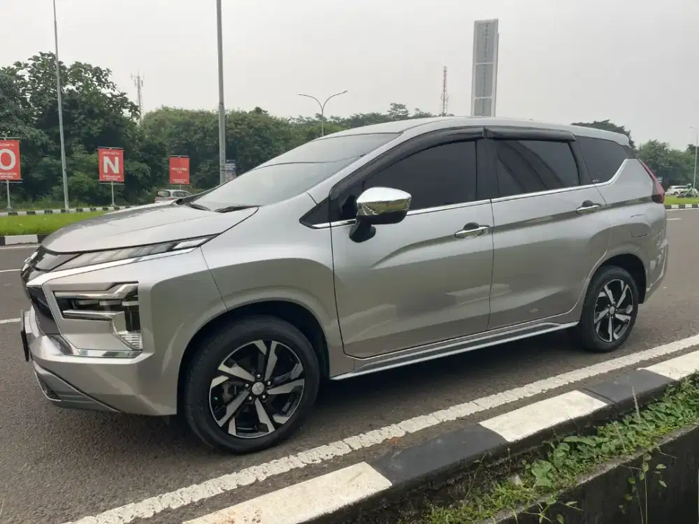 Di jual x pander ultimate cvt 2022 kondisi mulus siap pakai