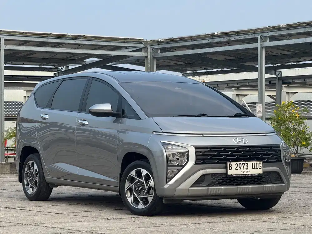 Km 30rb ! Hyundai stargazer prime 2022 matic bensin