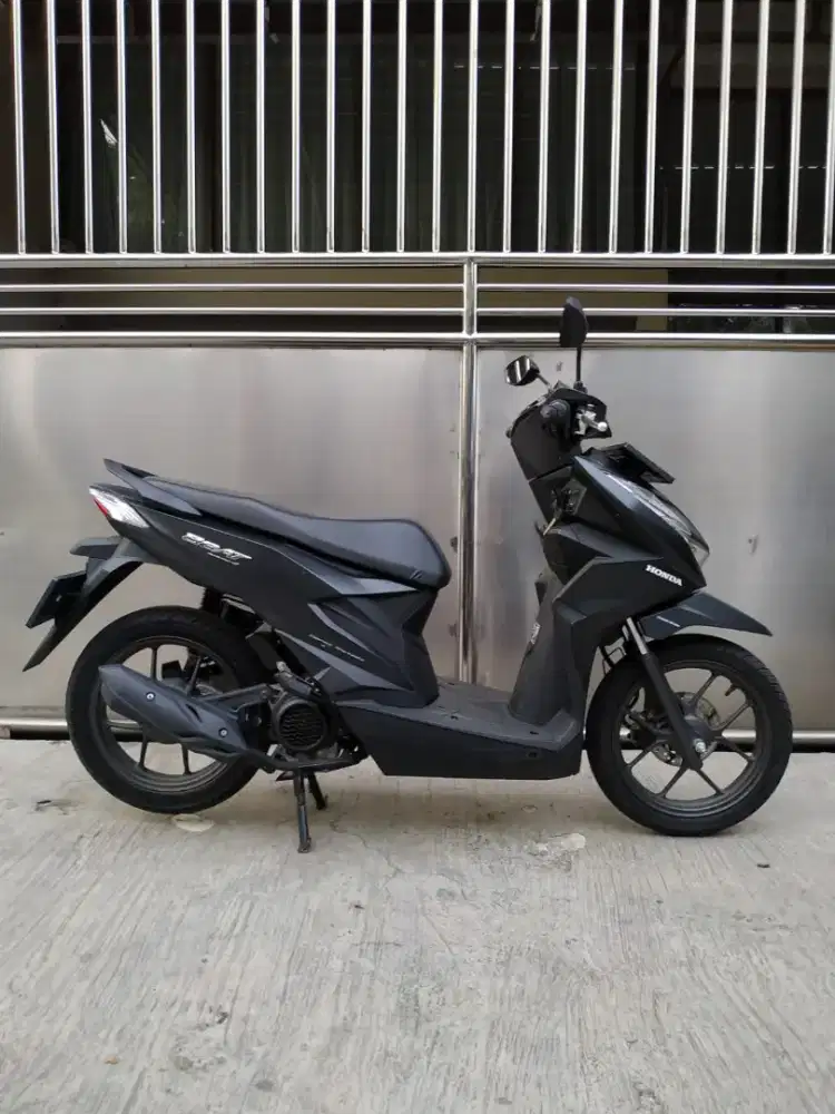 Honda Beat Deluxe Cbs Iss Thn 2022/2023 Gress
