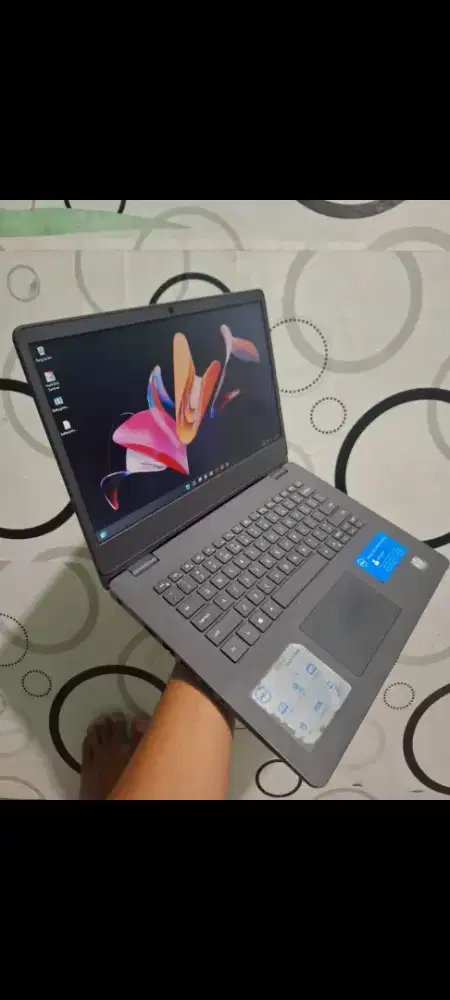 Dell Latitude 3401
