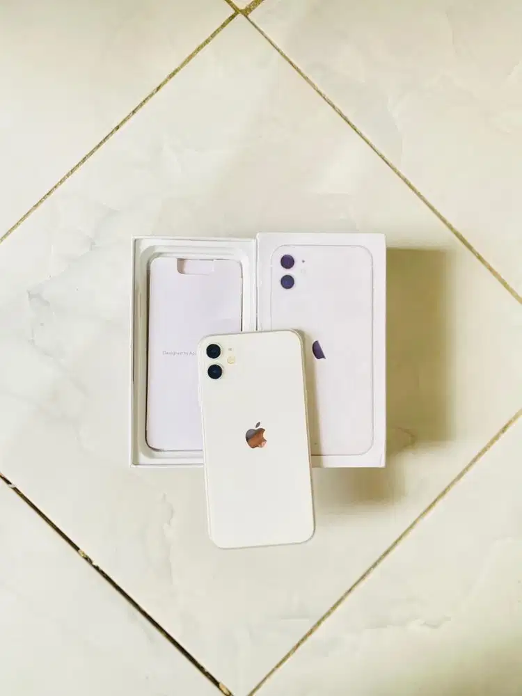 iPhone 11 128 GB Putih All Operator