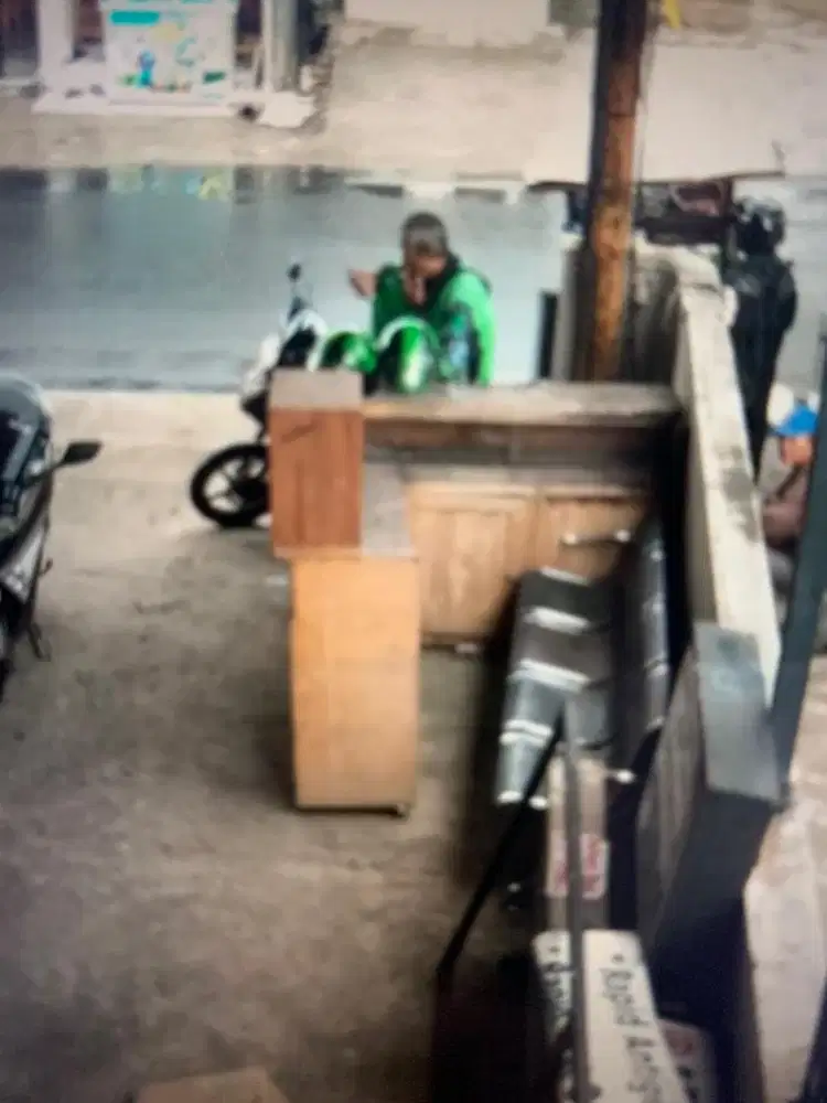 Meja bar bekas es cokelat