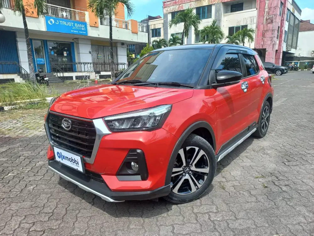 Pajak Panjang - Daihatsu Rocky 1.0 R ADS Two Tone Bensin-MT 2021