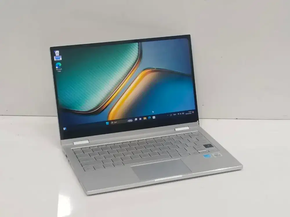2in1 Touchscreen!! Samsung Galaxybook 730QCJ i5 gen 10 8/256