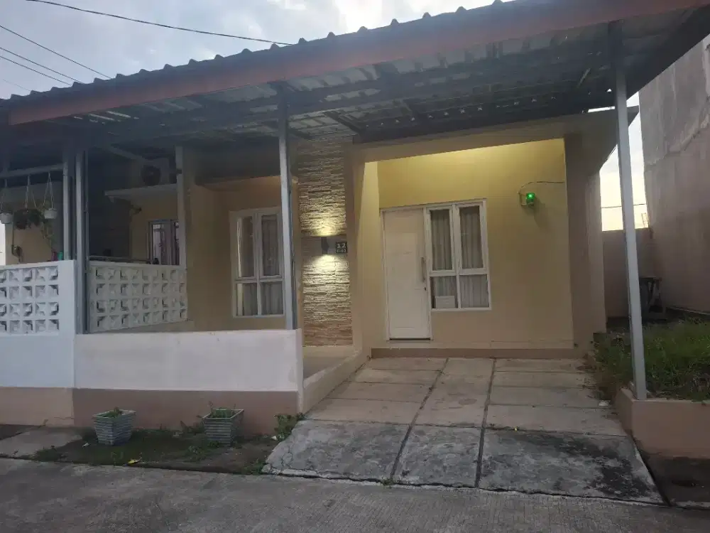 Disewakan rumah baru cluster ramai