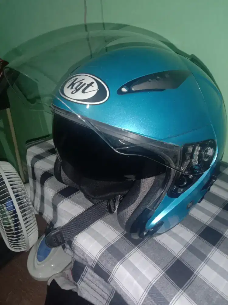 Jual cepat helm KYT DOT blue