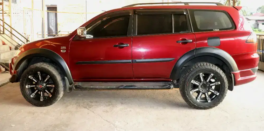 Pajero Sport 2.5 (4x2) Tahun 2013
