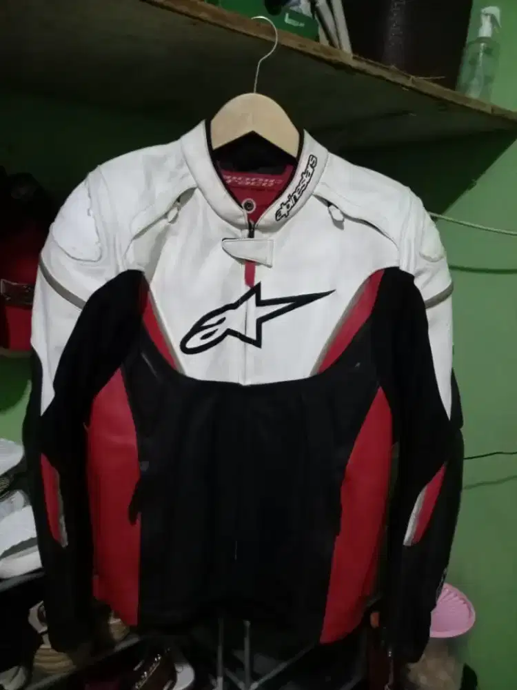 JAKET TOURING DAN BALAP