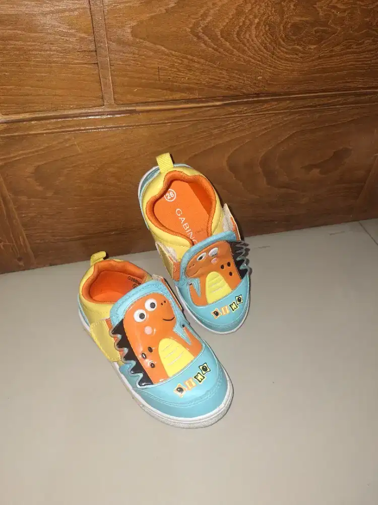 SEPATU ANAK GABINO PRELOVE RASA BARU