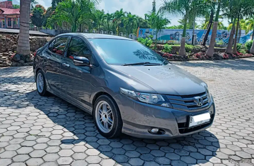 Honda City tahun 2009 type E