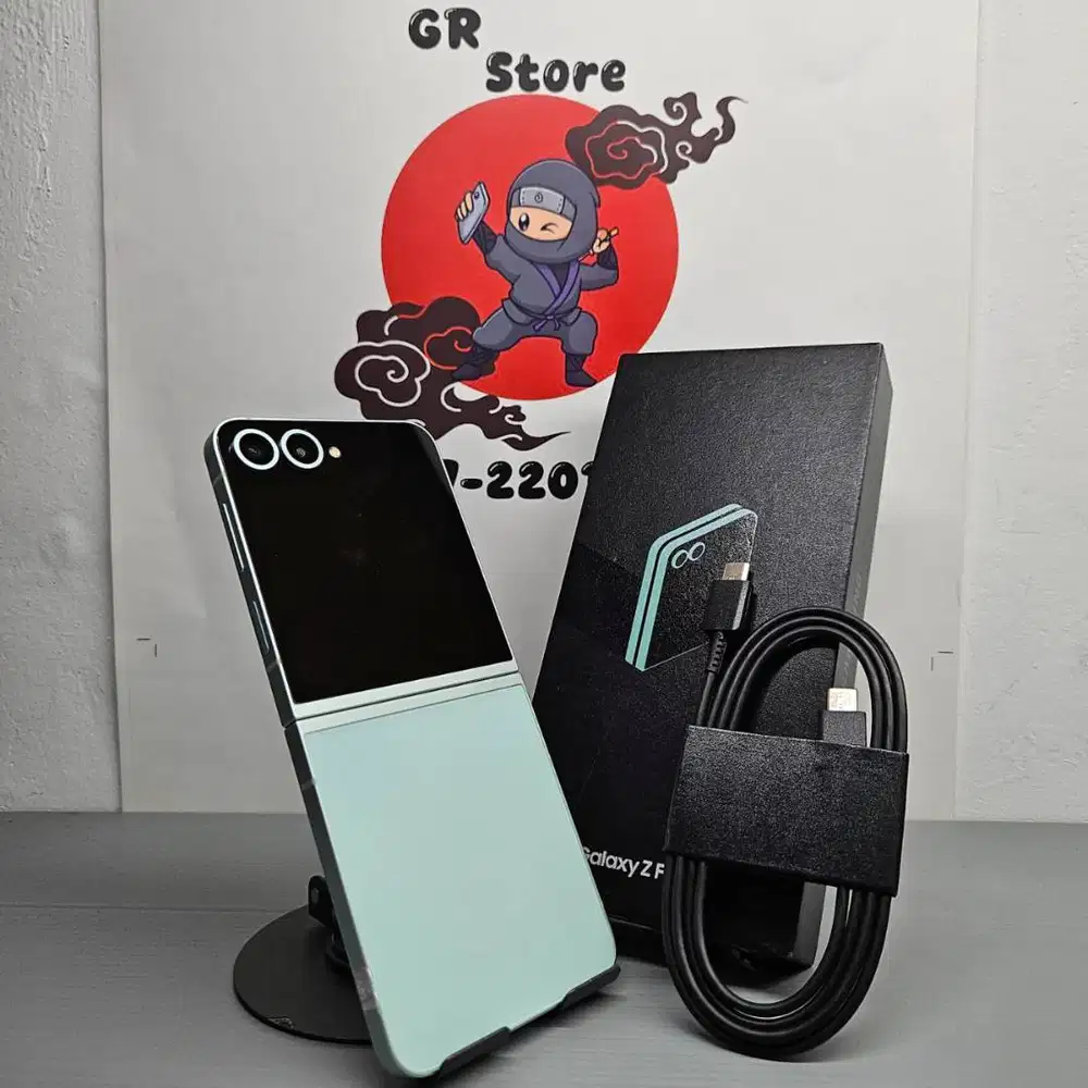 Samsung Galaxy Z Flip 6 Mint 12/256 Fullset
