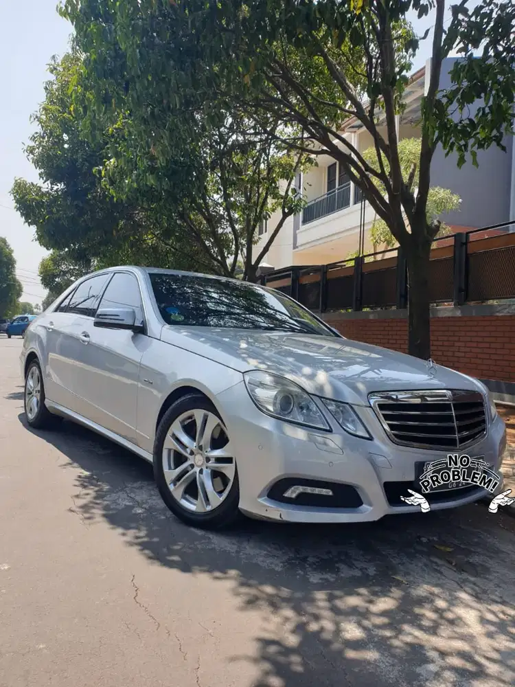 Mercedes-Benz E250 2010 Bensin