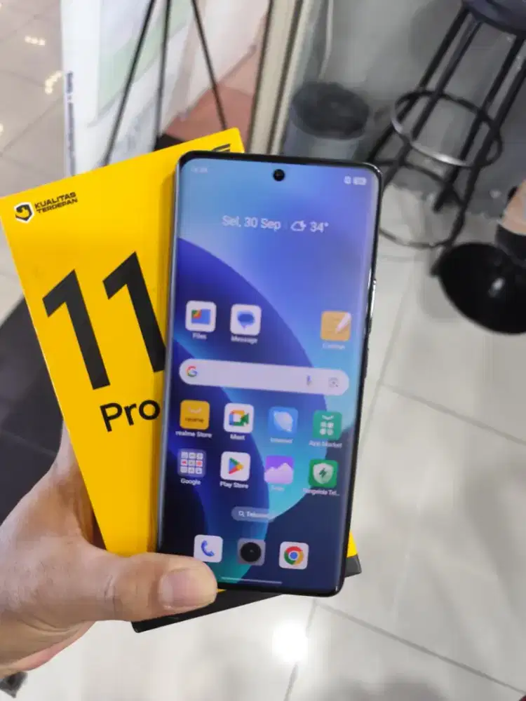 Reallme 11pro 5G ram 8/256gb