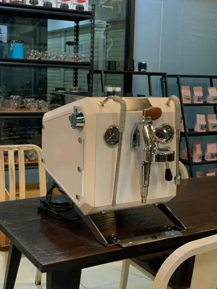 Mesin Espresso Merova K1