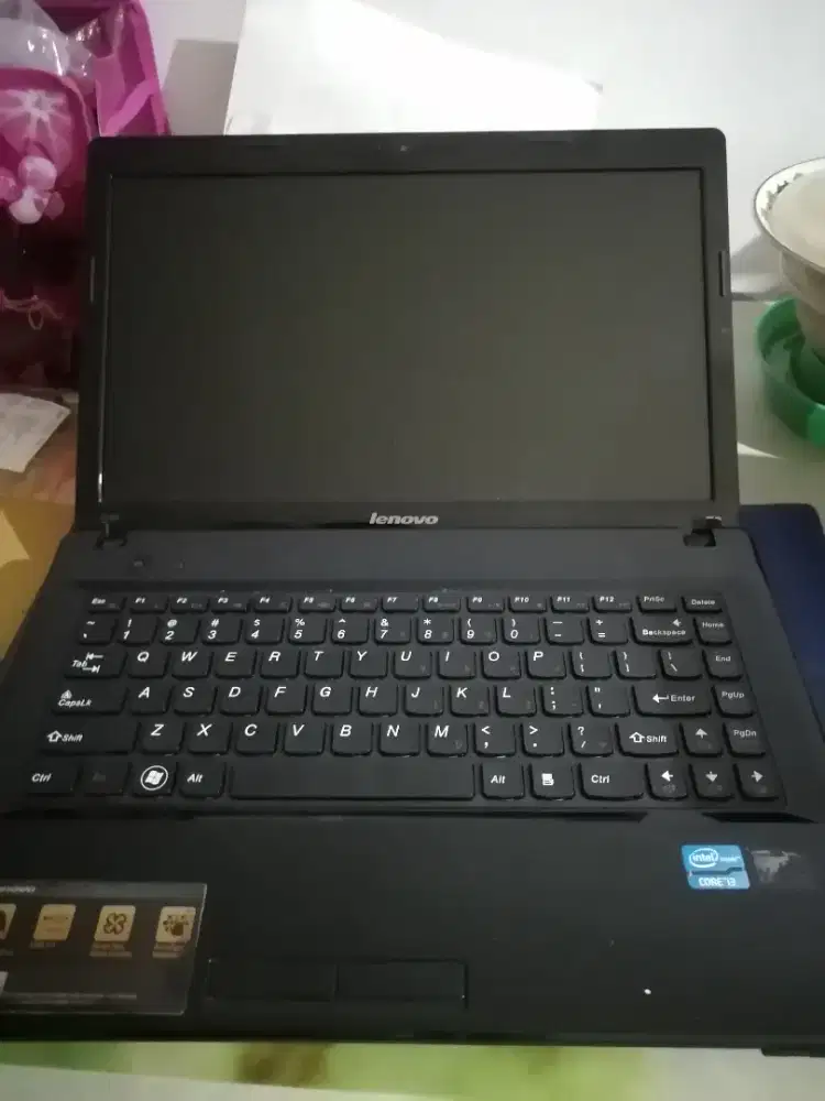 Lenovo G480 core i3 minus Windows normal