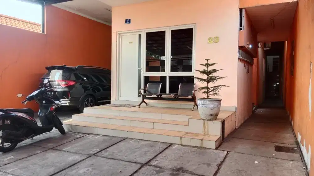 Disewakan kantor di Petemon 1 , strategis, pusat kota Sby, murah