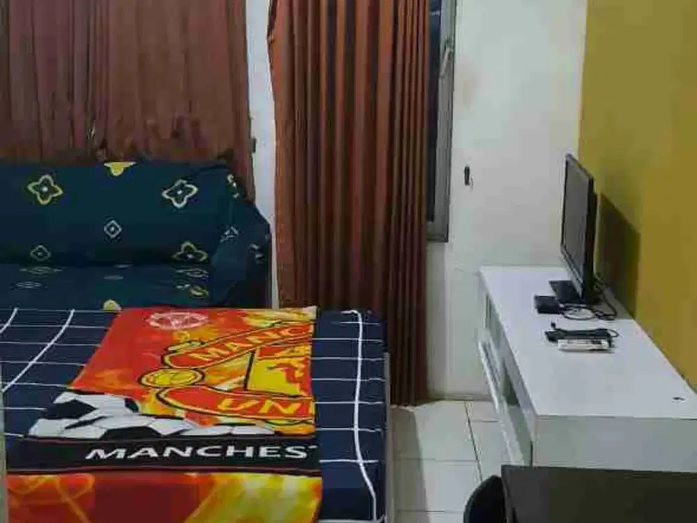 Disewakan apartemen puncak permai type studio Tower C lantai rendah unit bagus