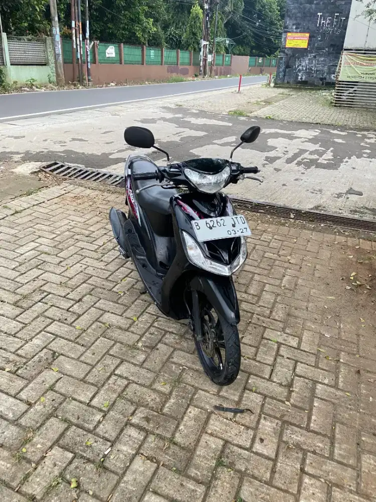 Dijual Yamaha Mio smile tahun 2012 pajak hidup panjang