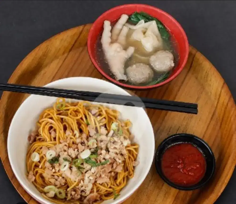Bakso yamin / yahun