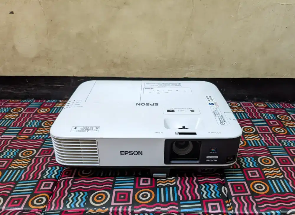 PROYEKTOR EB 2155W MINUS
