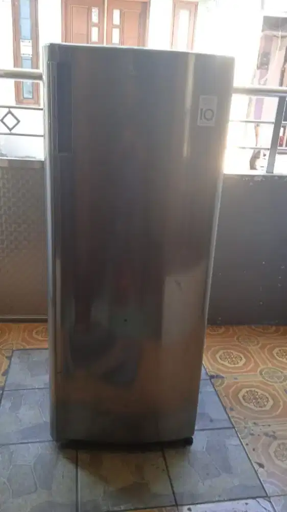 JUAL FREZER PINTU 1 MURAH BERGARANSI