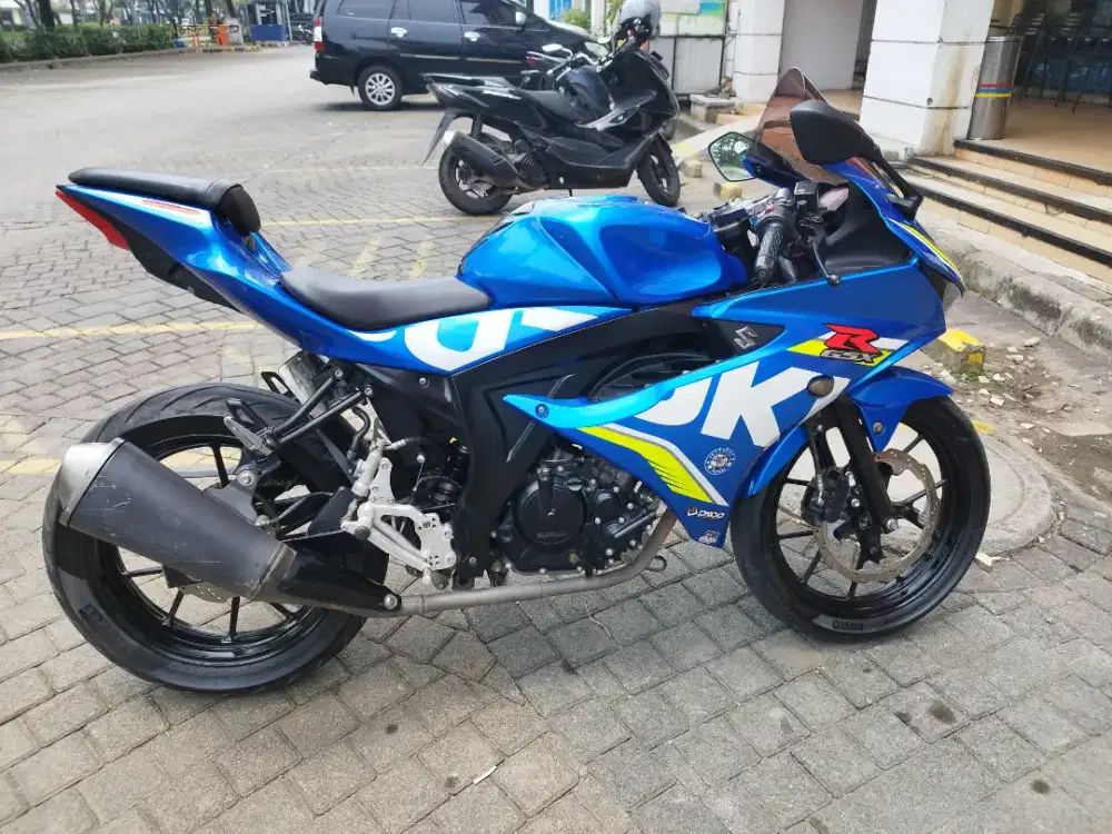 DI JUAL GSX 150R 2017