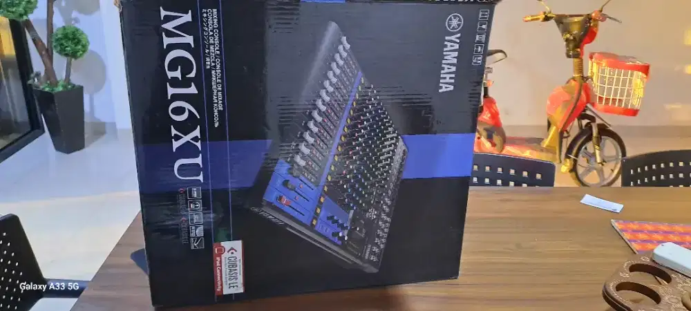 Mixer yamaha MG 16 XU original
