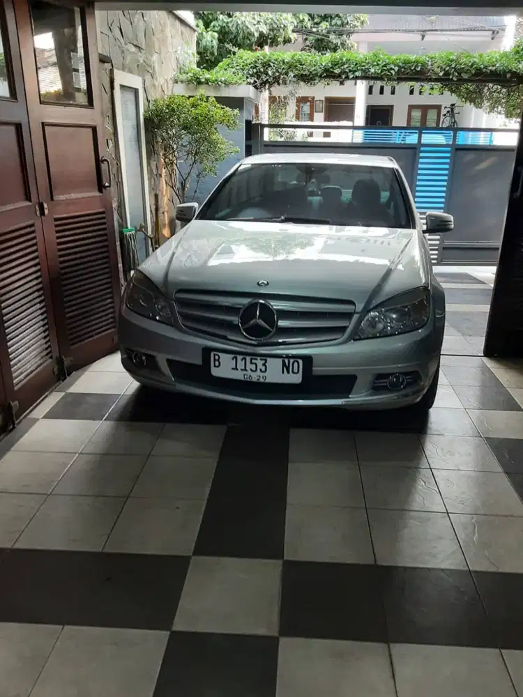 Di Jual Mobil Mercedes-Benz 2009