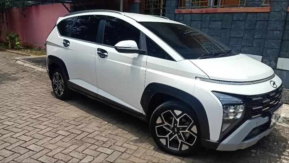 Hyundai Stargazer X Prime 2024 low km