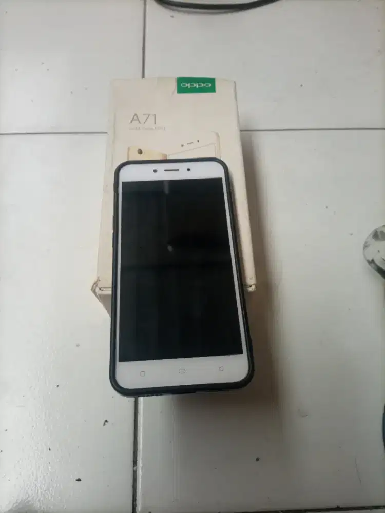 Jual hp Oppo A71