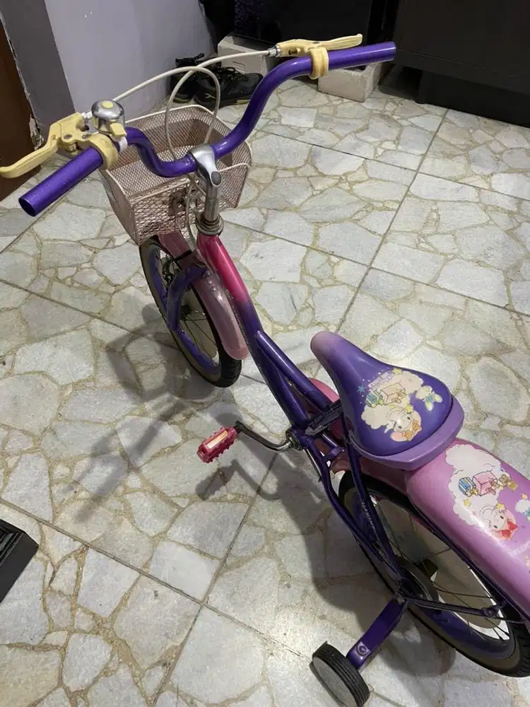 Sepada anak bekas,