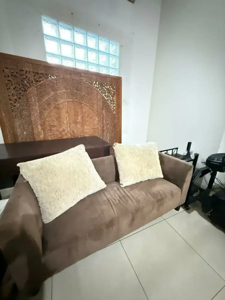 Sofa coklat 2 seater