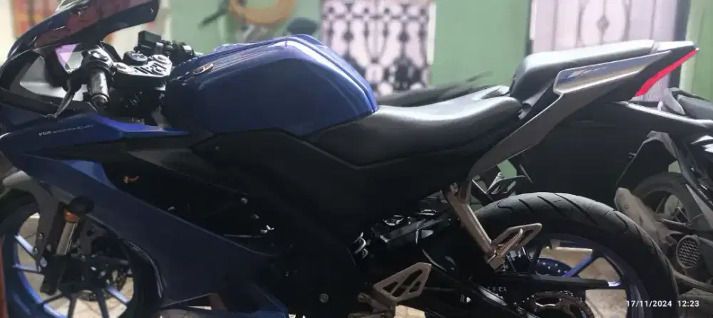 Dijual Motor R15 V3