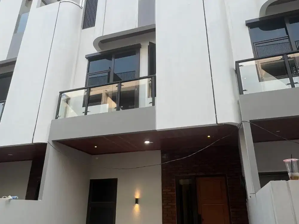 Rumah Murah Baru Utan Kayu Salemba Matraman Strategis di Pusat Jakarta