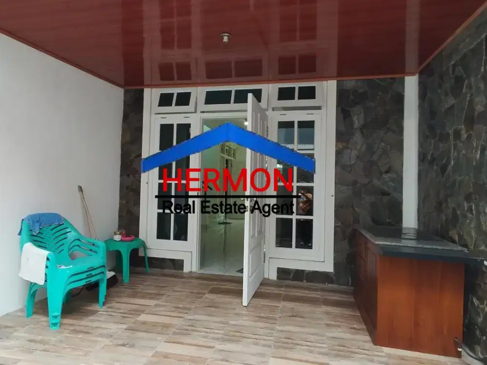 Rumah Siap Huni di Legenda wisata , Harga Miring dibawah Harga Pasar