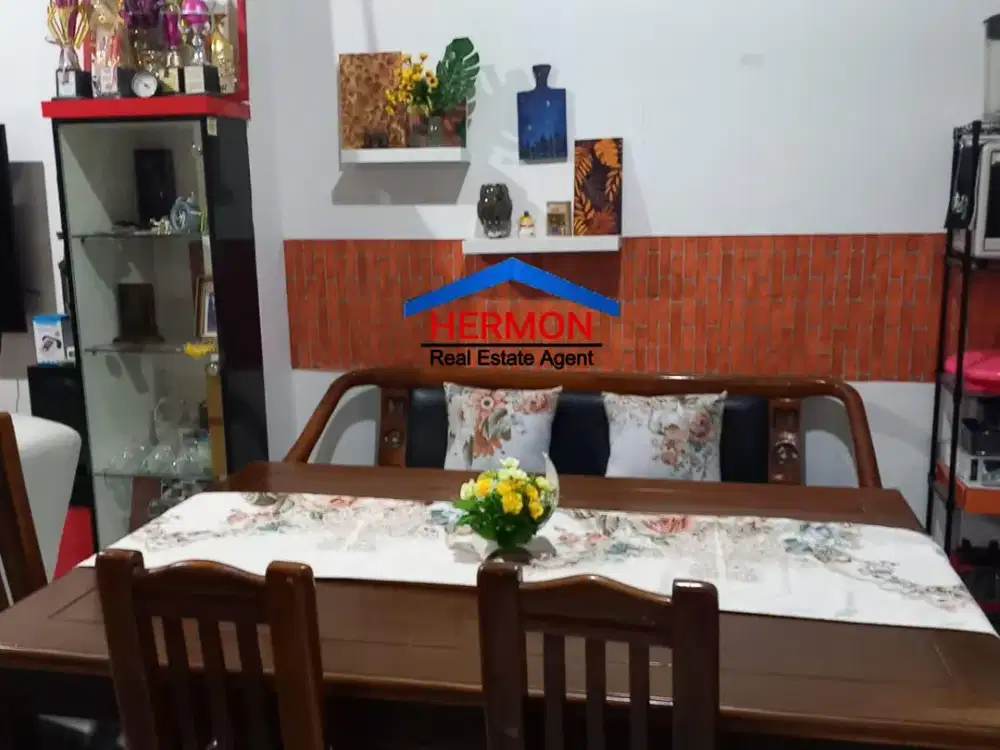 DIJUAL CEPAT Rumah siap huni - Bangunan Besar di Legenda wisata