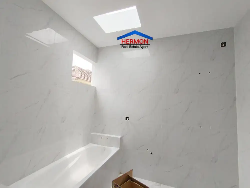 SEGERA MILIKI , Kota Wisata HOT LISTING , Rumah 2 lantai minimalis