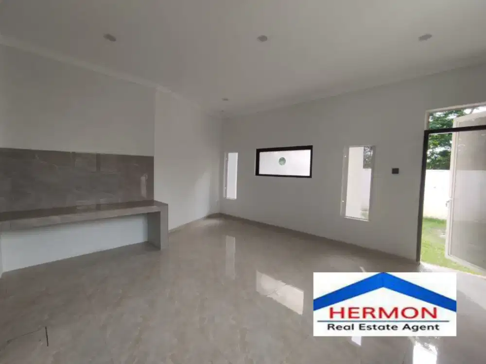 Kota Wisata 2 Lantai besar , Nyaman dan siap huni , View balkon Cantik