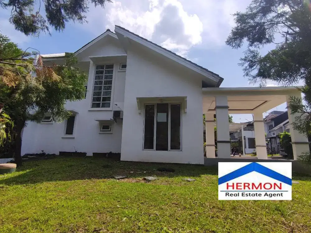 Kota wisata , Rumah Hoek nyaman banget - Nego menarik & Bisa KPR