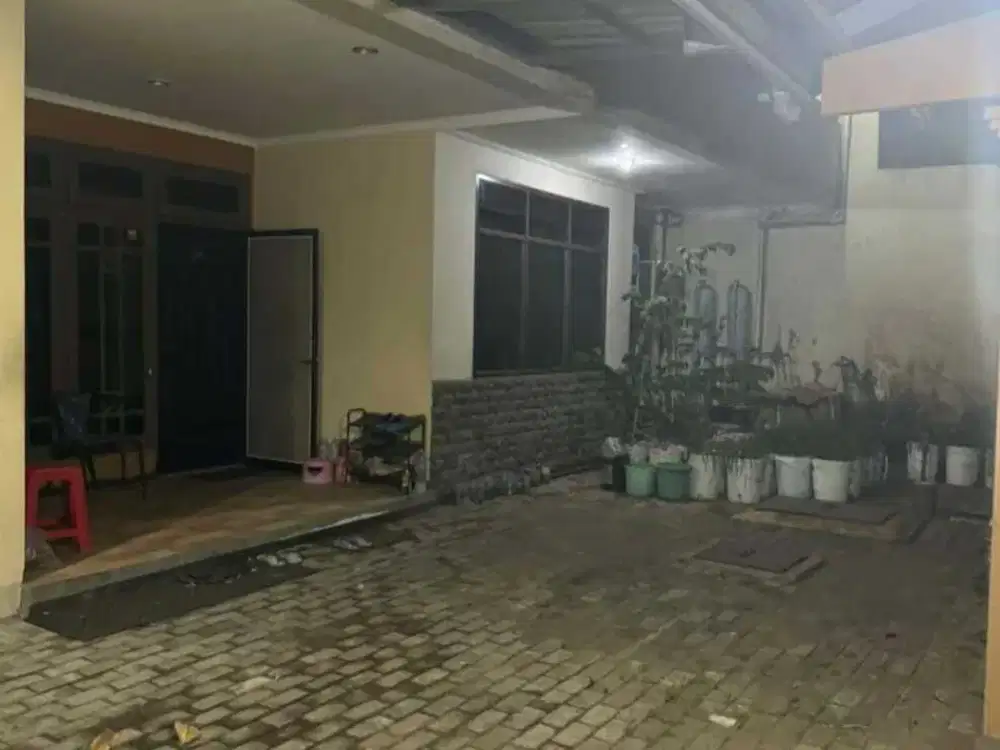 SEWA Rumah Nirwana Eksekutif Blok Favourite Jalan Super Lebar