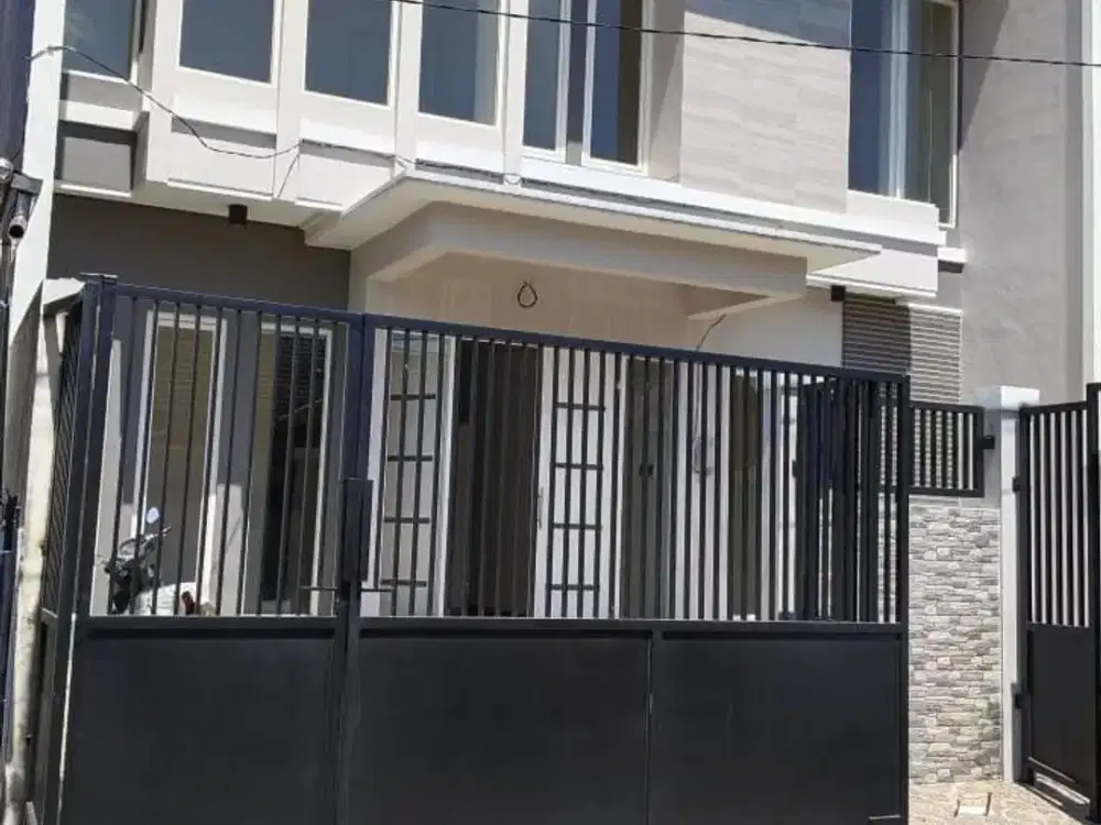 Dijual Rumah Manyar Jaya TERMURAH