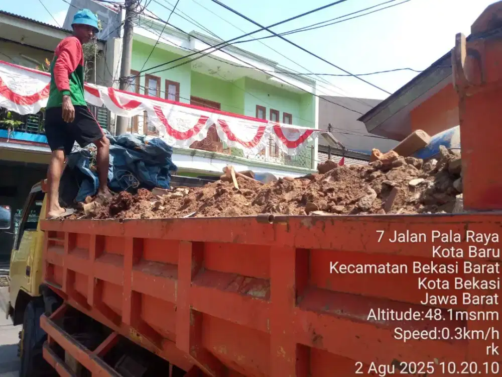 Jasa buang puing/sampah proyek dll.