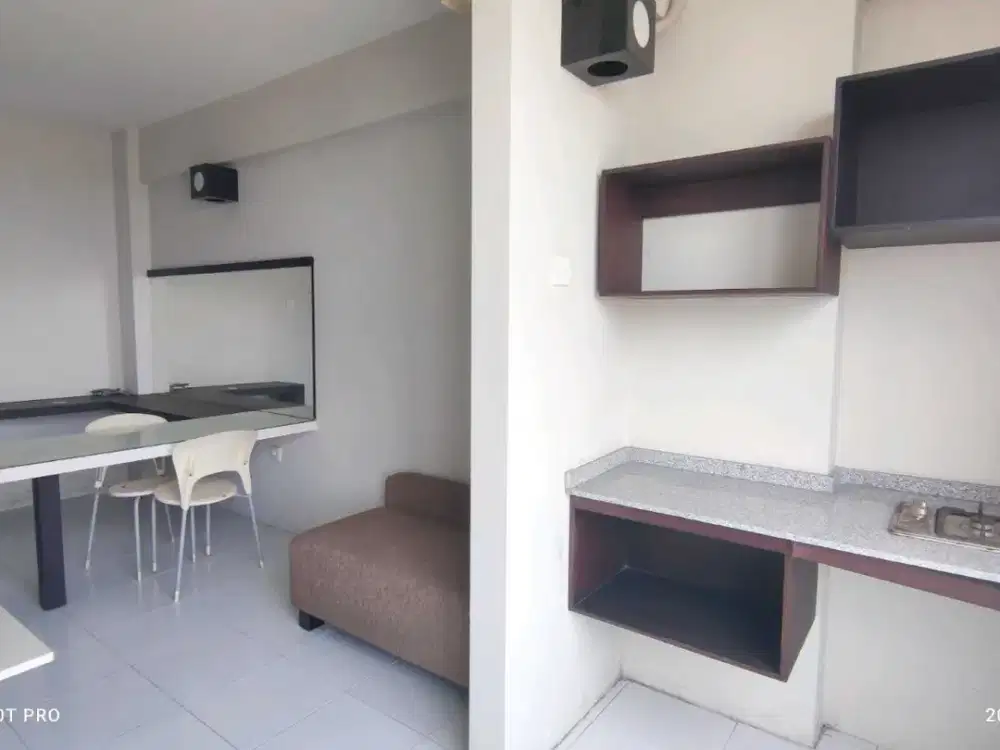 Apartemen Furnish Dian Regency Surabaya Murah Nyaman RIC.A192