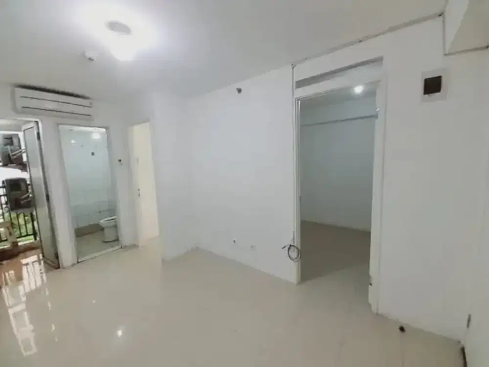 Dijual BU 2BR unfurnish Apartemen Bassura City