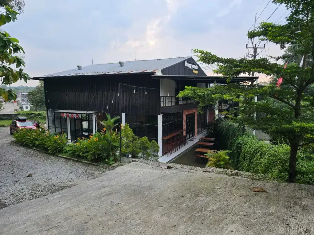 Disewakan Properti + Usaha Siap Jalan Cafe di Sumedang